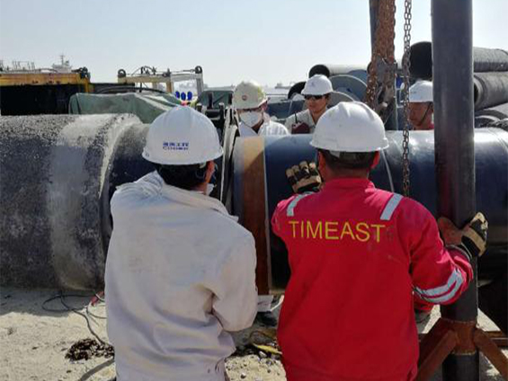 平管、斜立管組對後整體下放