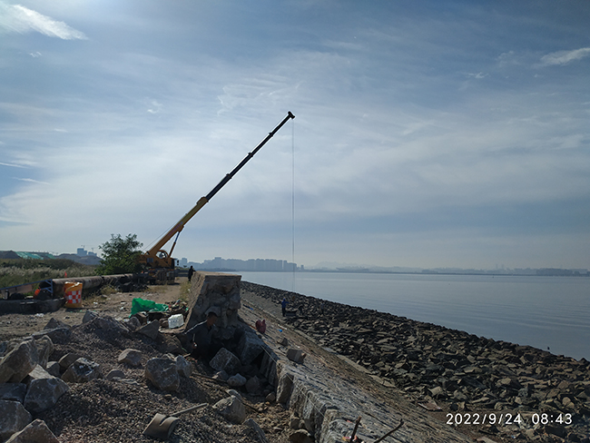 青島膠州灣海底管道（dào）浮拖安裝工程順利完工