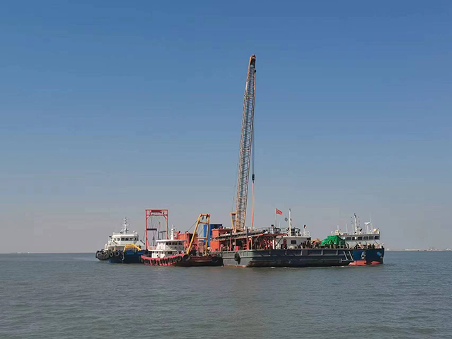 冀東南堡1-29儲(chǔ)氣庫先導試驗地麵工程注采集輸管(guǎn)道項目鋪管船施工項目順利成交並正式開工! 冀東(dōng)南(nán)堡1-29儲氣庫先導試驗地麵工(gōng)程注采集輸管道(dào)項目鋪管船施工項目(mù)順利成交並正式開(kāi)工!