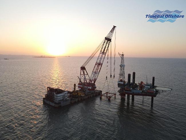 冀東油田（新（xīn）建導管（guǎn）架和海上簡易生產平台的安（ān）裝）項目進展順利